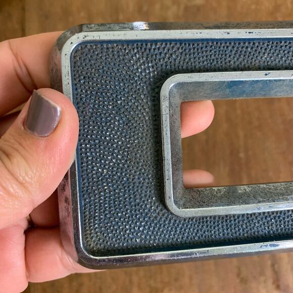 Mack 4MR333P3 "C" letter emblem Name Plate VINTAGE Silver Chrome Replacement - Picture 2 of 10